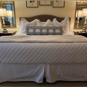 King size Pottery Barn Duvet Insert (not the duvet cover)